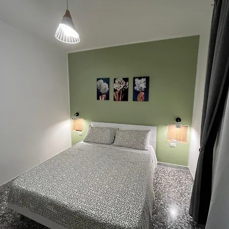 ベッド・アンド・ブレックファスト Lar