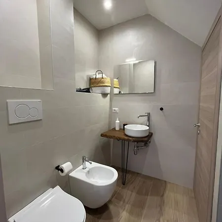 Lar Bed & Breakfast Mola di Bari