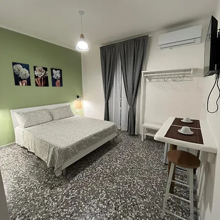 Lar Bed & Breakfast Mola di Bari